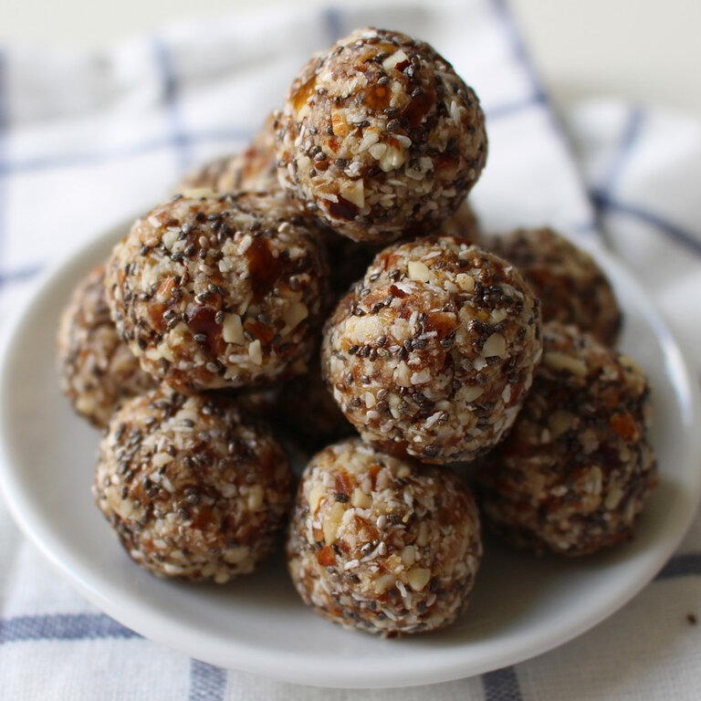 Energy Balls με αποξηραμένα σύκα